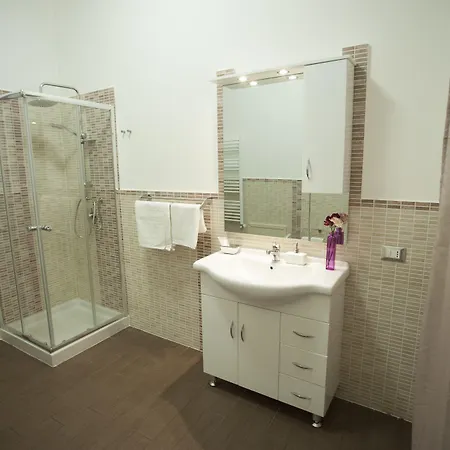 Del Centro E 4* Partinico