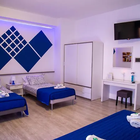 Del Centro E 4*
