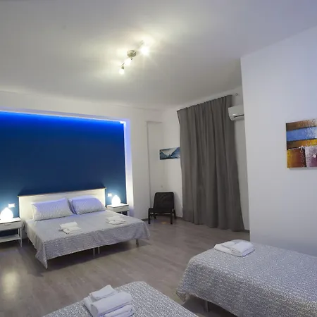 Oda ve Kahvaltı Del Centro E