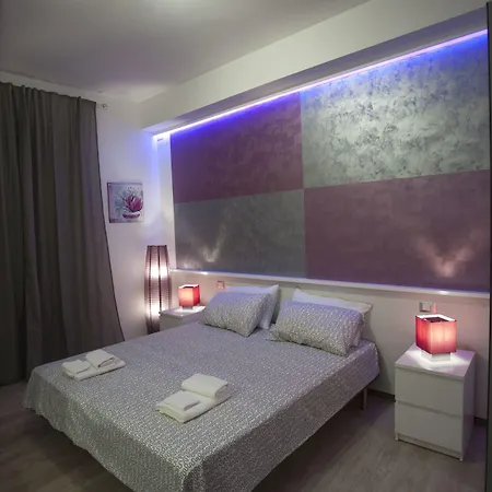 לינה וארוחת בוקר Del Centro E 4*