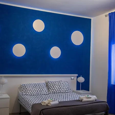 לינה וארוחת בוקר Del Centro E 4*