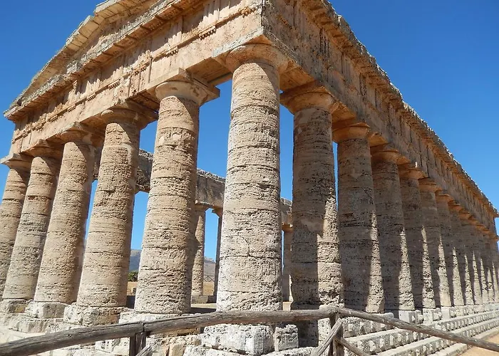 Del Centro E לינה וארוחת בוקר פרטיניצ'ו