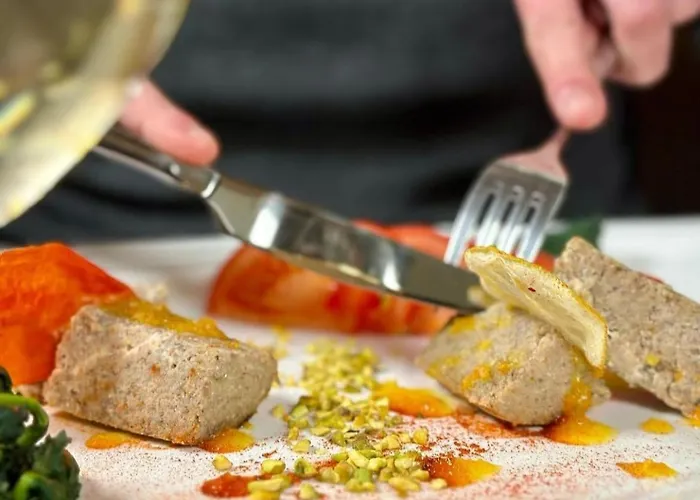 לינה וארוחת בוקר Del Centro E