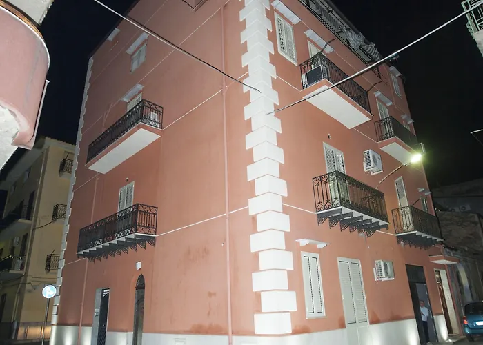 Del Centro E بارتينيكو
